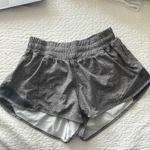 Lululemon Hotty Hot Lined Short